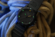 Load image into Gallery viewer, Luminox - LEATHERBACK SEA TURTLE GIANT 0321.BO.L | LX XS.0321.BO.L