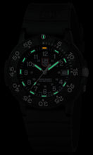 Charger l'image dans la galerie, Luminox - ORIGINAL NAVY SEAL 3001.F |  LX XS.3001.F