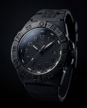 Charger l'image dans la galerie, Luminox - NAVY SEAL - 44mm | LX XS.3551.BO