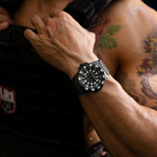 Charger l'image dans la galerie, Luminox - NAVY SEAL - 44mm | LX XS.3551