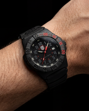 Charger l'image dans la galerie, Luminox - NAVY SEAL - 44mm | LX XS.3565