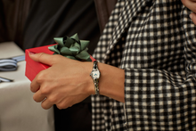 Charger l'image dans la galerie, Bulova American Girl Quartz - Limited Edition 3000 | 96L333