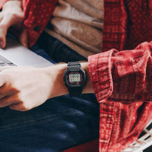 Load image into Gallery viewer, Casio G-Shock | DW5000R-1A