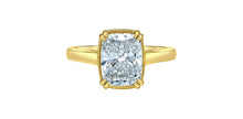 Load image into Gallery viewer, Solitaire Ring 14kt Yellow Gold - Lab grown diamonds Cushion cut 3.01ct VS1-E | R10300/300