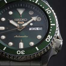Charger l'image dans la galerie, Seiko 5 Sports - Green - 42mm | SRPD63K1J