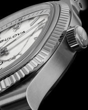 Charger l'image dans la galerie, Bulova Super Seville - White | 96A344