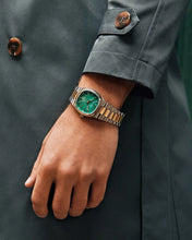 Charger l'image dans la galerie, Bulova Super Seville - Two-Tone - Green | 98A336