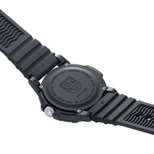 Load image into Gallery viewer, Luminox - LEATHERBACK SEA TURTLE GIANT 0324 | LX XS.0324