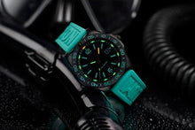 Charger l'image dans la galerie, Luminox - PACIFIC DIVER 3120 Series Black - Teal 44M - Limited Edition | LX XS.3124.N.SET