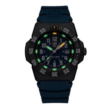 Charger l'image dans la galerie, Luminox - NAVY SEAL - 44mm | LX XS.3553
