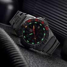 Charger l'image dans la galerie, Luminox - NAVY SEAL - 44mm | LX XS.3565