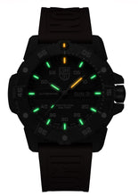 Load image into Gallery viewer, Luminox -   MASTER CARBON SEAL AUTOMATIC XS.3875 | LX XS.3875