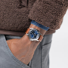 Load image into Gallery viewer, Hamilton Khaki Field King Day-Date AUTO - 40mm - Blue | H64475540