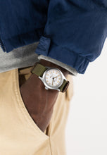 Load image into Gallery viewer, Hamilton KHAKI FIELD Quartz - 38mm - White | H69401910