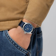 Charger l'image dans la galerie, Hamilton KHAKI FIELD Mechanical Power Reserve - Blue - 40mm | H69509940