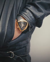 Load and play video in Gallery viewer, Hamilton Ventura ELVIS80 SKELETON AUTO | H24525332