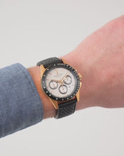 Load and play video in Gallery viewer, Hamilton JAZZMASTER PERFORMER AUTO CHRONO - 42mm - White  | H36626710