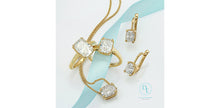 Load image into Gallery viewer, Solitaire Ring 14kt Yellow Gold - Lab grown diamonds Cushion cut 3.01ct VS1-E | R10300/300
