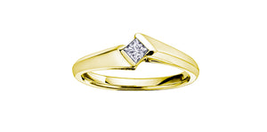 Diamond Ring Princess Cut - 10kt Gold  | AM133Y08