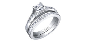 Ring - Natural Princess Cut  Maple Leaf Diamonds - 18kt White Gold  | ML119