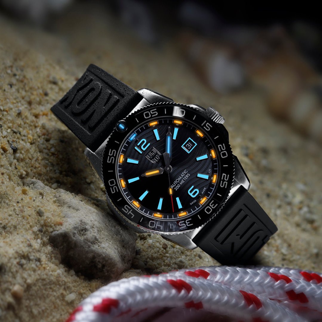 Load image into Gallery viewer, Luminox - Pacific Diver Automatic 3101 | LX XS.3101