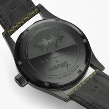 Charger l'image dans la galerie, Hamilton Khaki Field Mechanical 38mm Call of Duty Modern Warfare 4 | H69469930
