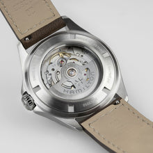 Charger l'image dans la galerie, Hamilton Khaki Aviation Pilot Auto - 39mm - Black | H76305530
